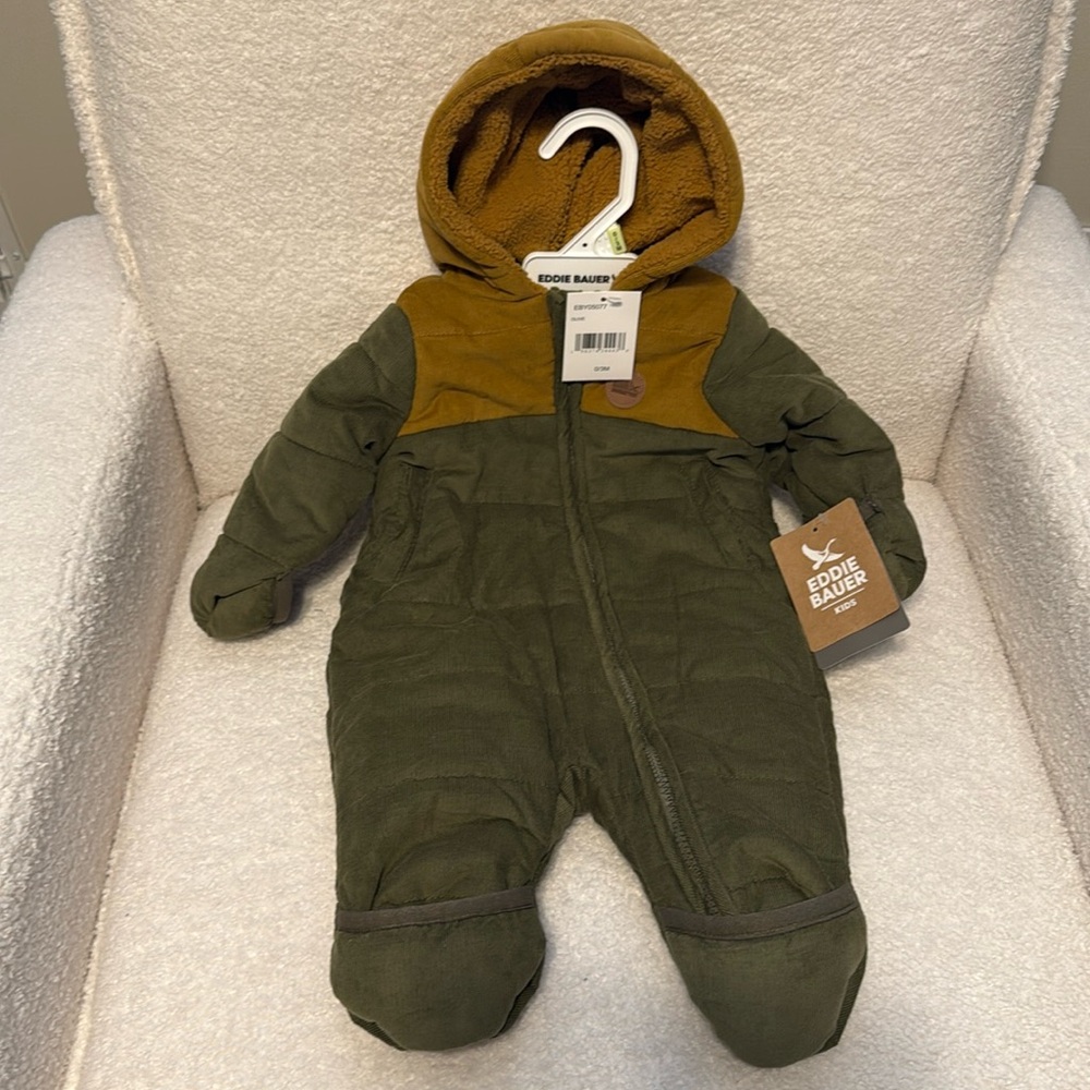Eddie Bauer jacket / snowsuit 3M